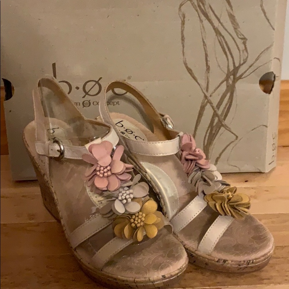 Born Concept Fiore Wedge Sandle